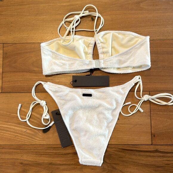 TRIANGL ASTER COCONUT TERRY SET NO BAG NEW WITH TAGS - Picture 4 of 10